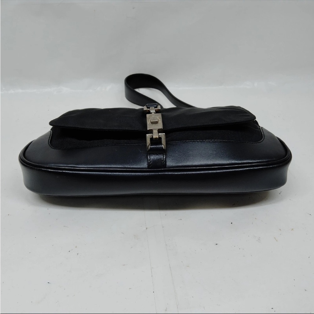 Gucci Jackie Black Shoulder Bag with Piston Lock EUC - Picture 6 of 17